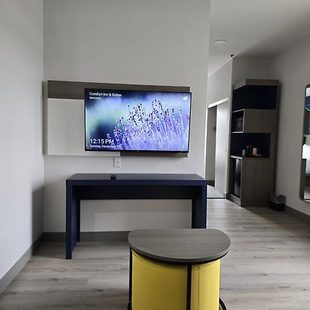 Comfort Inn & Suites Prince George - Fort Gregg Экстерьер фото