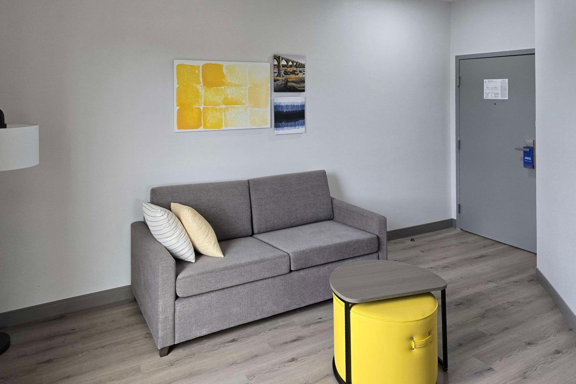 Comfort Inn & Suites Prince George - Fort Gregg Экстерьер фото